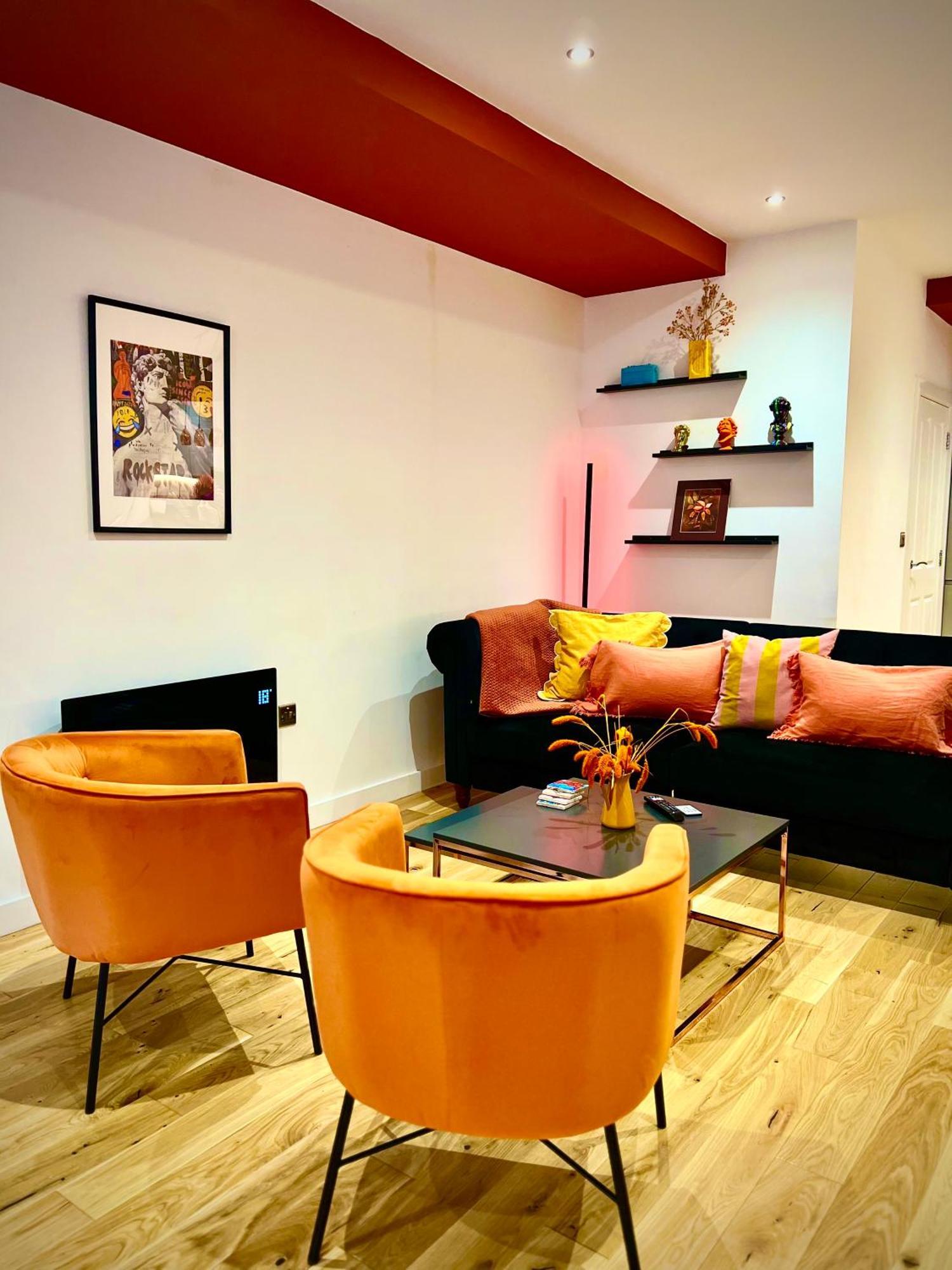 Dawn House - Wyndale Living -bham Jq 3br Townhouse Holiday home